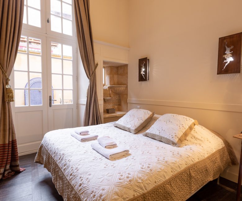 Beautiful Bedroom in Heart of Sarlat