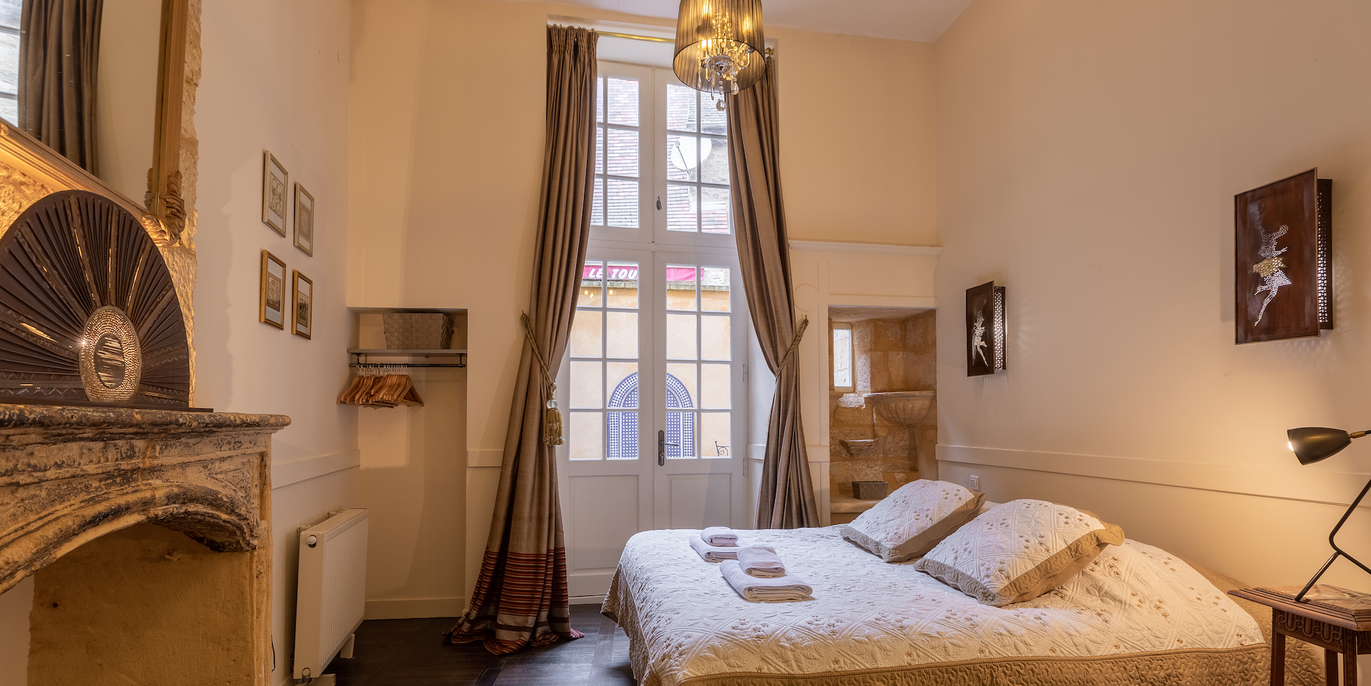 Beautiful bedroom at the Eco-friendly-accommodation at Heart of Sarlat